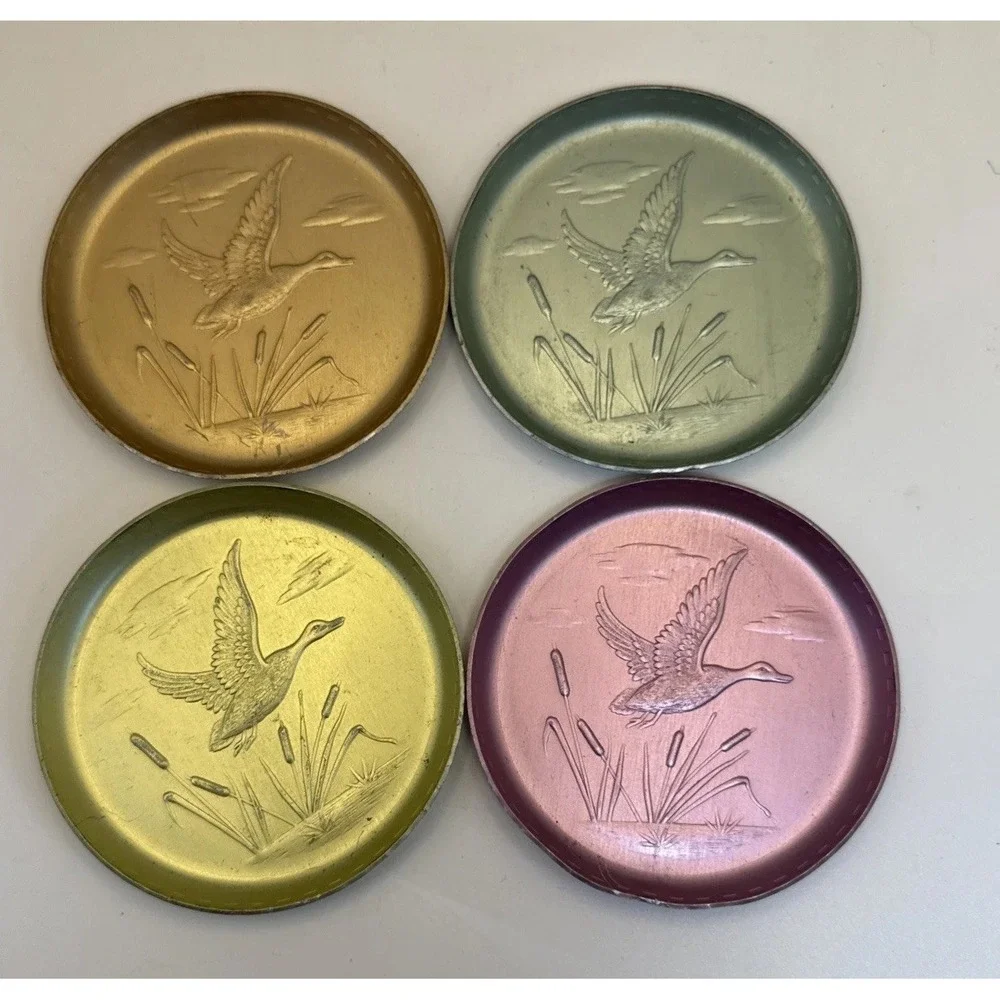 Vtg Lot of‎ 4 Pastel Colored Aluminum Flying Duck Wildfowl Rainbow Color Coaster